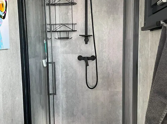 Unique Water Tiny Hausboot Fuer 2 Personen *